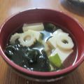 miyuki12's cooksnap of when they made 簡単！豆腐とワカメとちくわのお吸い物.