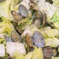 クックJ6EAK0☆'s cooksnap of when they made あさりと春キャベツのペペロンチーノ蒸し.