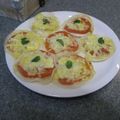 みなふぉん's cooksnap of when they made ツナプチピザ.