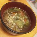 kuni02's cooksnap of when they made レモン香る〜肉団子の丸ごとレタス鍋.