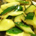 あいも64's cooksnap of when they made おつまみ食堂♪やみつききゅうり.