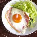 ふたごゆき's cooksnap of when they made 黄身がスキ♪基本のハムエッグ.