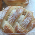 よっしー0332's cooksnap of when they made ノンメタポークソーセージの編み編みパン.