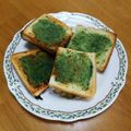 ネコかえる's cooksnap of when they made バジル香るガーリックトースト.