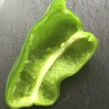 ＊pachi＊'s cooksnap of when they made ピーマンのへたのとり方.