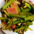 carori's cooksnap of when they made 簡単！しめじとほうれん草のベーコンソテー.