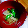 ラブリークッキー's cooksnap of when they made たけのことワカメのお吸い物.