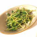 ★おぺこやん★'s cooksnap of when they made 一晩でシャキうま！豆苗のにんにく醤油漬け.