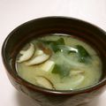 赤い電話's cooksnap of when they made 玉葱、椎茸、ワカメ、豆腐の具沢山味噌汁.