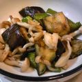 イタチョカ's cooksnap of when they made 簡単☻なすとピーマンの煮物.