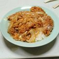 雨のちコユキ's cooksnap of when they made メンチカツリメイク☆卵とじ☆.