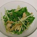 yoshieuk's cooksnap of when they made 水菜とささみの万能サラダ.