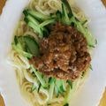 ともぞう27's cooksnap of when they made 簡単！熊本の味噌屋のジャージャー麺.
