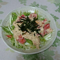 muyblanco's cooksnap of when they made 梅マヨ＊水菜とトマトとツナの簡単サラダ.