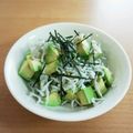 シナモシナモ's cooksnap of when they made 簡単おつまみ！アボガド、シラス和え.
