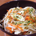 こまりママ☆'s cooksnap of when they made 副菜＊もやしとちくわの塩炒め.