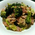 Sasakicks's cooksnap of when they made ベーコンとブロッコリーのカレー粉炒め.