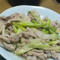 まいろちｬむ's cooksnap of when they made 豚肉とアスパラの黒胡椒炒め.