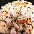 もも０４０５'s cooksnap of when they made ごぼう香る♪ひじきのモチふわ炊き込みご飯.
