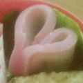 ピチョパン屋さん's cooksnap of when they made かまぼこ で可愛く ハ—トの飾り切り.