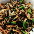 ハチ8コロ8's cooksnap of when they made ごぼうとひじきのツナ缶炒め.