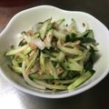 ra-ra-ra's cooksnap of when they made 大根・きゅうり・ツナの梅肉和えサラダ.