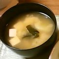 ベヂ☆'s cooksnap of when they made じゃがいもとワカメの味噌汁.