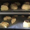 megumi100's cooksnap of when they made hm スコーン 簡単.