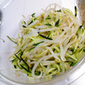 むぴょこぴょこん's cooksnap of when they made もやしときゅうりのナムル.