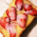 クックルンルンルン☆'s cooksnap of when they made *苺と抹茶no和スイーツトースト*.