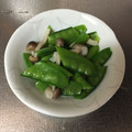 鈴＊花's cooksnap of when they made お弁当に♪　しめじと絹さやの白だし炒め.