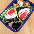たけチャンmama's cooksnap of when they made 水族館遠足＊簡単サメおにぎりのキャラ弁！.