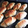 みぃりおのんのん's cooksnap of when they made たくさん食べれるよ！塩バターパン.