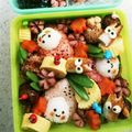 milk625's cooksnap of when they made キャラ弁おにぎり♪いちごちゃん.