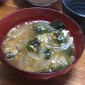 おはなすき's cooksnap of when they made 春味♡新玉ねぎとわかめのみそ汁.