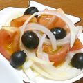 HL♪'s cooksnap of when they made スペイン風・新玉ねぎとオリーブのサラダ.