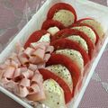 miki☆T's cooksnap of when they made ＢＢＱのおともに　トマトの『カプレーゼ』.
