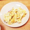 アルマワ's cooksnap of when they made お昼にピッタリ♪簡単ネギオムの納豆がけ.