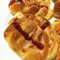 mama奈美ぃ's cooksnap of when they made パン屋さんみたいなハムチーズパン.