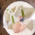くわいご飯's cooksnap of when they made 旨味たっぷり鮭と蕪の豆乳味噌スープ.