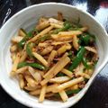 kimie's cooksnap of when they made ガーリック醤油バターでじゃが芋きんぴら♪.