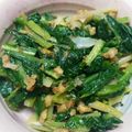 若い葉っぱ's cooksnap of when they made うるいのくるみ和え.