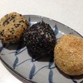ゆみらんたん's cooksnap of when they made クリームチーズ入りごま団子❗.
