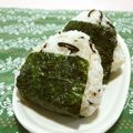赤い電話's cooksnap of when they made 簡単昆布とオカカのおにぎり♪.