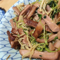 ちま46's cooksnap of when they made 豆苗と魚肉ソーセージとえのき茸のバタポン.