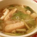 クックVNSB48☆'s cooksnap of when they made チンゲン菜と玉ねぎと油揚げの味噌汁.