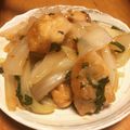 とみ家's cooksnap of when they made 鶏胸肉と紫蘇のレモンナンプラー炒め♪.
