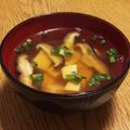 ぽめchan's cooksnap of when they made しいたけと豆腐のお吸い物.