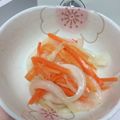 ふぅちゃん826's cooksnap of when they made サラダチキンと人参新玉のマリネ.
