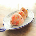 kaokaofood's cooksnap of when they made 紅しょうがとすき焼きふりかけのおにぎり♥.